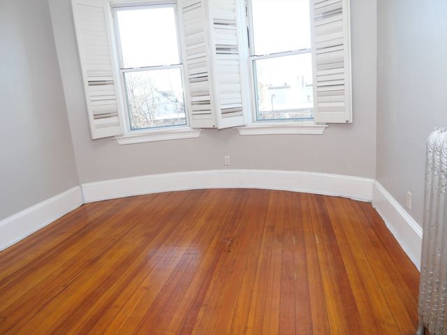 14 Chestnut Hill Ave 3, Boston, MA 02135