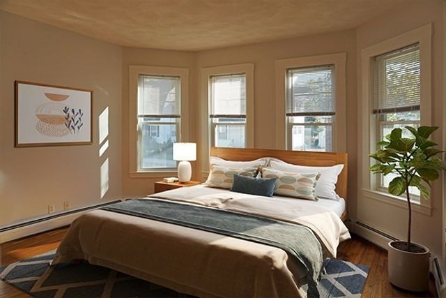 252 Ash St 02, Waltham, MA 02453