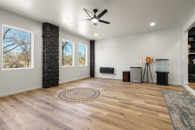 2009 Cedar Ridge Road, Edmond, OK 73013
