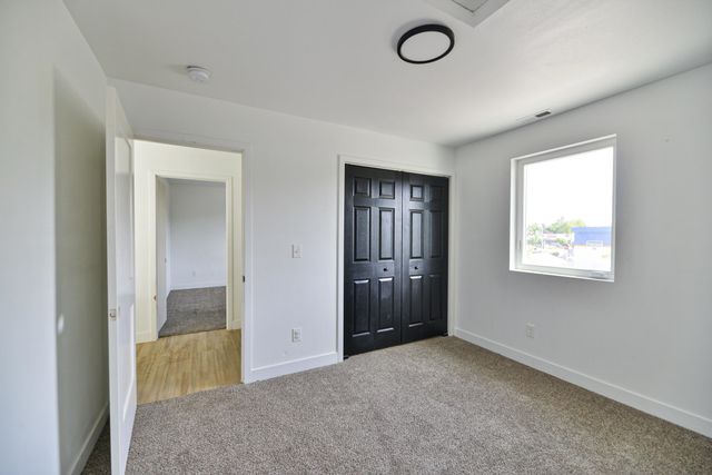 915 E Broad Ave, Spokane, WA 99207