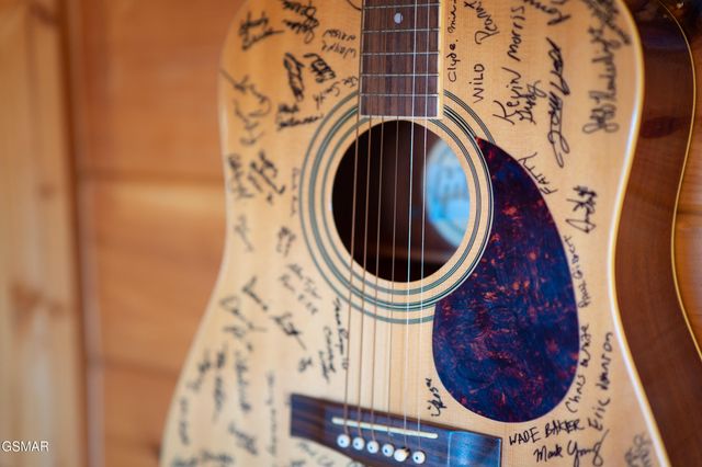 2936 Lightning Strike Drive, Sevierville, TN 37876