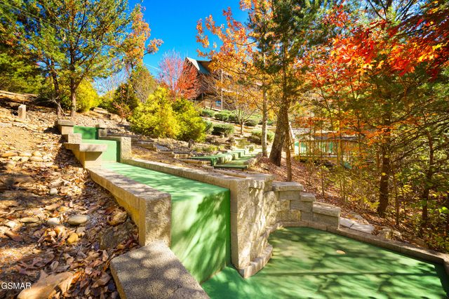 2936 Lightning Strike Drive, Sevierville, TN 37876