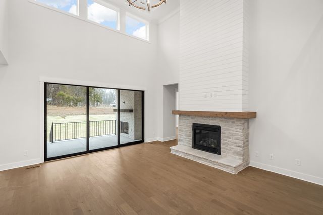 5159 High Park Hill Drive, Arrington, TN 37014