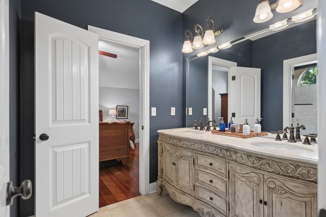 641 Five Oaks Blvd, Lebanon, TN 37087