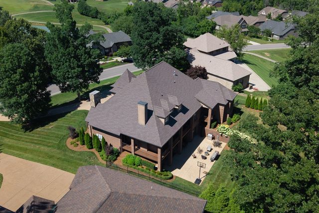 641 Five Oaks Blvd, Lebanon, TN 37087