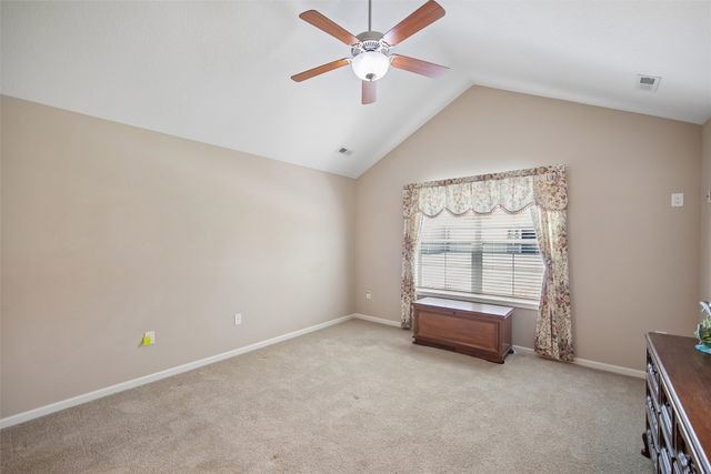3305 SE Glenstone Drive 203, Grimes, IA 50111