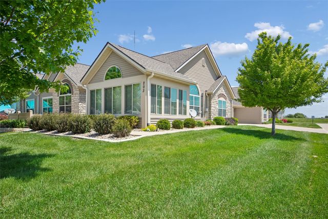 3305 SE Glenstone Drive 203, Grimes, IA 50111