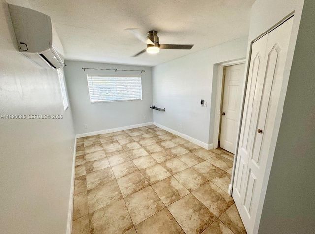 8690 NW 16th St, Pembroke Pines, FL 33024