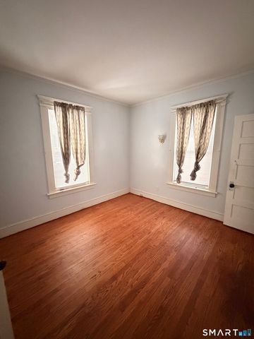 3 Holbrook Street, Ansonia, CT 06401
