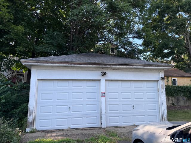 3 Holbrook Street, Ansonia, CT 06401