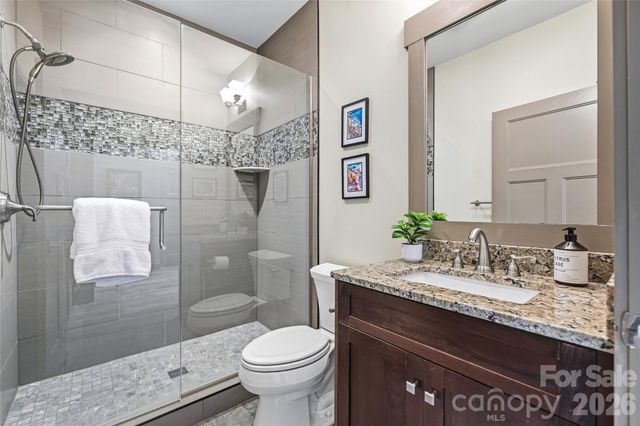 15 E Owl Creek Lane, Fairview, NC 28730