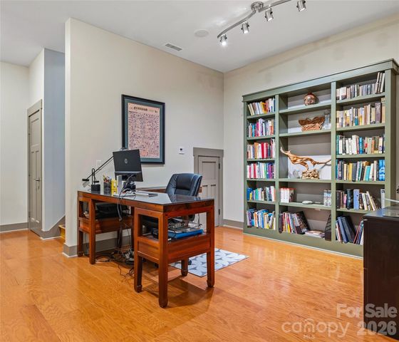 15 E Owl Creek Lane, Fairview, NC 28730