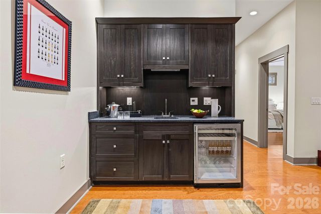 15 E Owl Creek Lane, Fairview, NC 28730