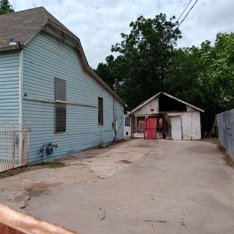 913 Greer Street, Fort Worth, TX 76102