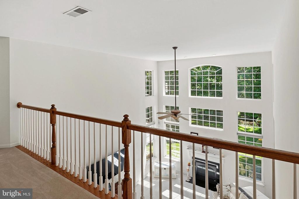 Image 26 of property listing at 18522 RUSHBROOKE DR, Olney, MD 20832