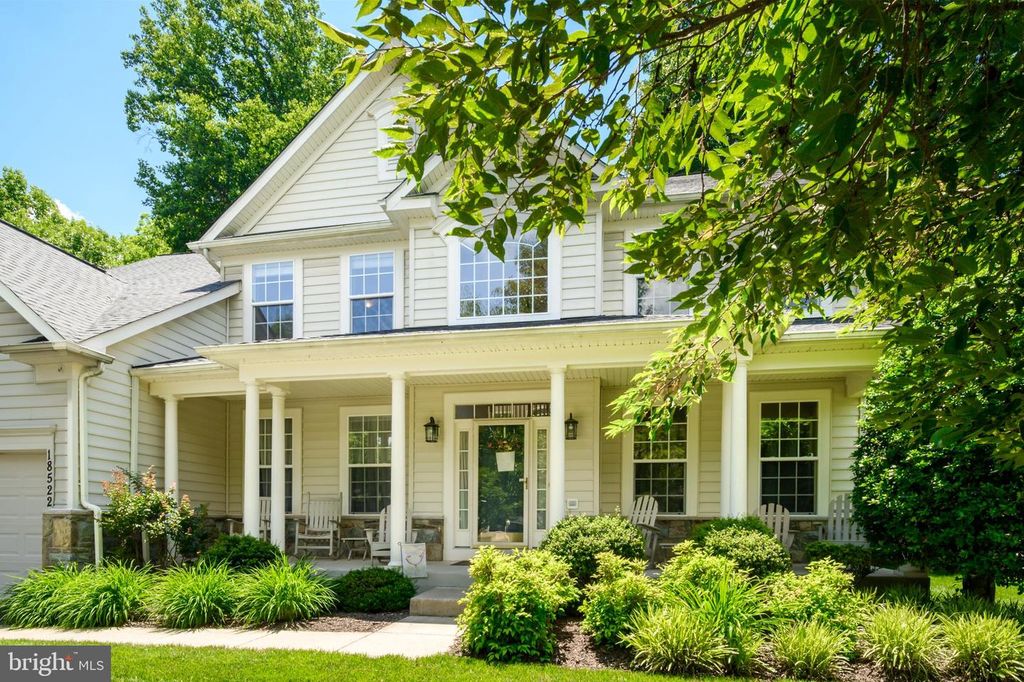Image 3 of property listing at 18522 RUSHBROOKE DR, Olney, MD 20832
