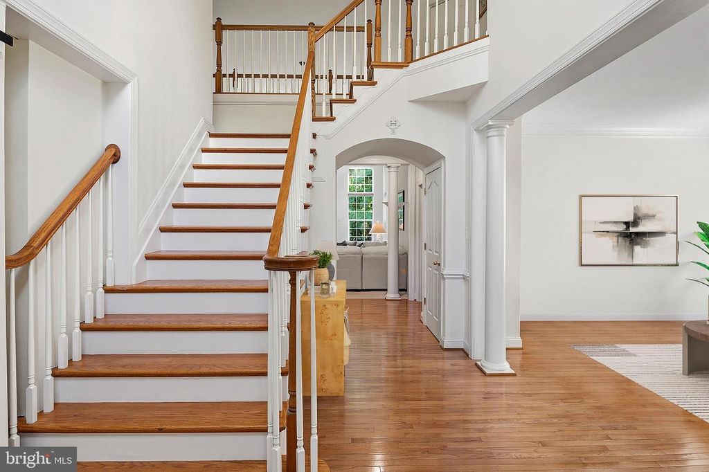 Image 6 of property listing at 18522 RUSHBROOKE DR, Olney, MD 20832
