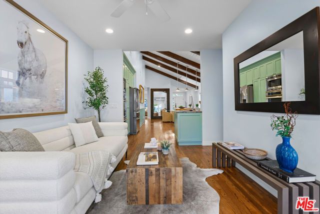 4324 Kraft Avenue, Studio City (los Angeles), CA 91604