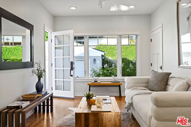 4324 Kraft Avenue, Studio City (los Angeles), CA 91604
