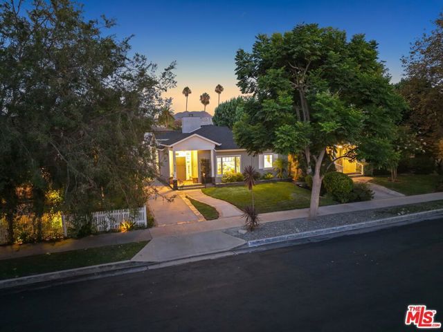4324 Kraft Avenue, Studio City (los Angeles), CA 91604