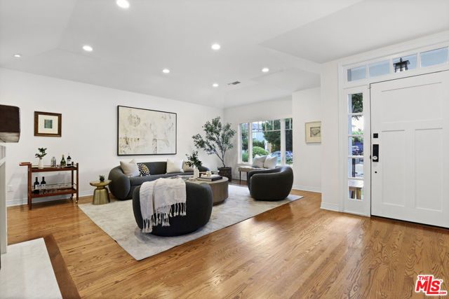 4324 Kraft Avenue, Studio City (los Angeles), CA 91604