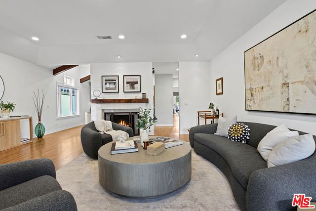 4324 Kraft Avenue, Studio City (los Angeles), CA 91604