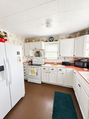 311 S Niagara Street, Allerton, IA 50008