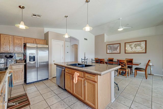 8527 E MILAGRO Avenue, Mesa, AZ 85209