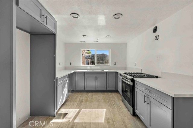 34754 Ellenan, Acton, CA 93510