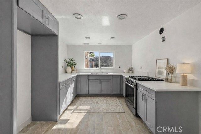 34754 Ellenan, Acton, CA 93510