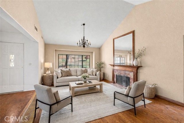 34754 Ellenan, Acton, CA 93510