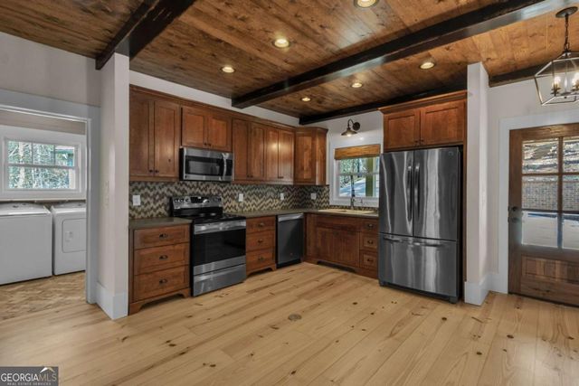 224 River Rock Drive, Dahlonega, GA 30533