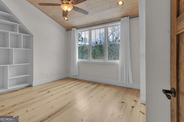 224 River Rock Drive, Dahlonega, GA 30533