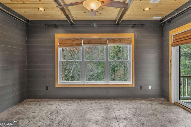 224 River Rock Drive, Dahlonega, GA 30533