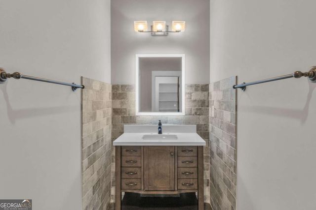 224 River Rock Drive, Dahlonega, GA 30533