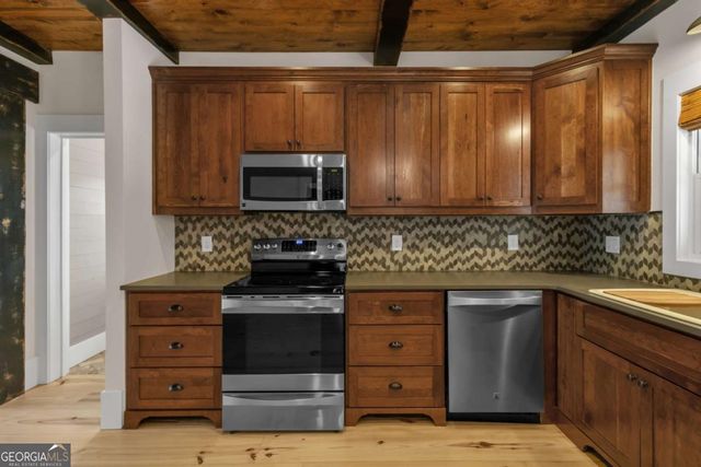 224 River Rock Drive, Dahlonega, GA 30533