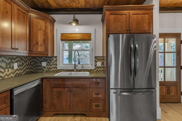 224 River Rock Drive, Dahlonega, GA 30533