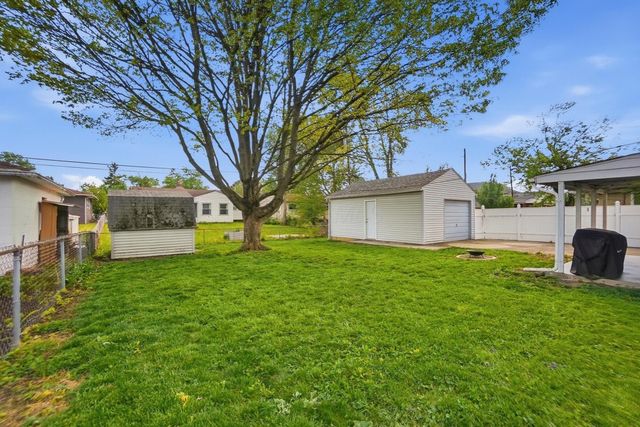 2691 Kenny Lane, Grove City, OH 43123
