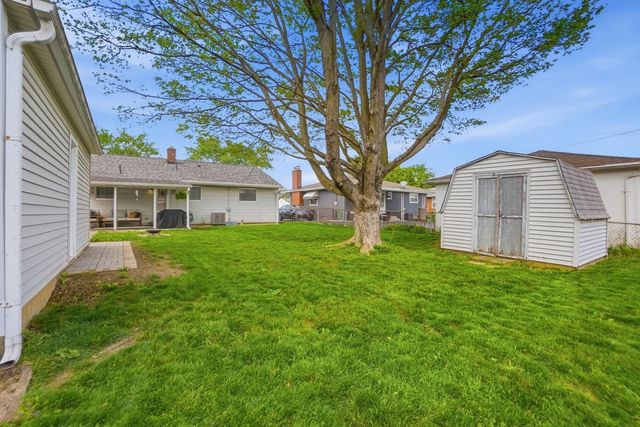 2691 Kenny Lane, Grove City, OH 43123