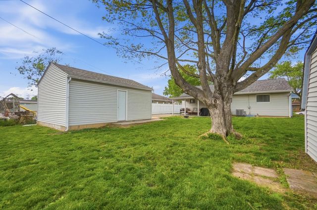 2691 Kenny Lane, Grove City, OH 43123