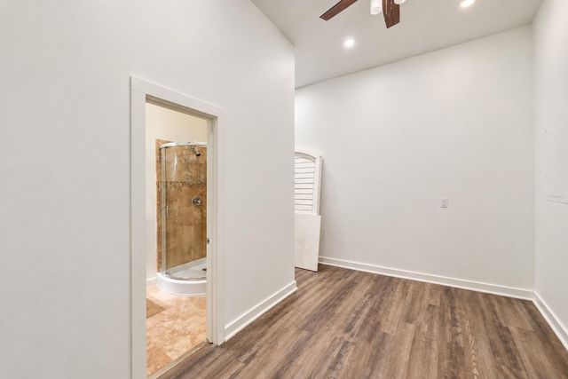27 Johnathan Landing Court, The Woodlands, TX 77389