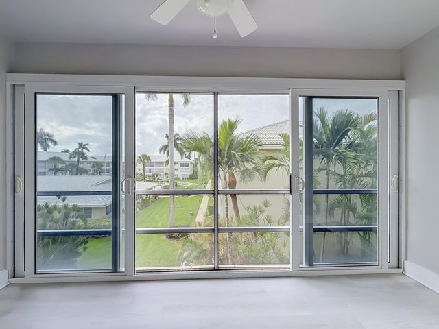 1951 NE 39TH Street 340, Lighthouse Point, FL 33064
