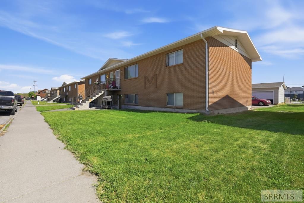 Image 11 of property listing at 1975 Storer Street, Idaho Falls, ID 83202