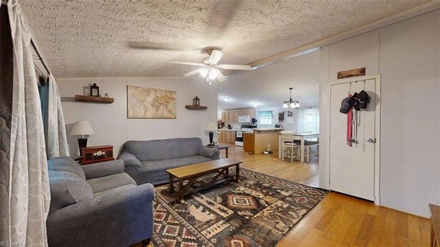 5164 Yukon Road, Walkertown, NC 27051
