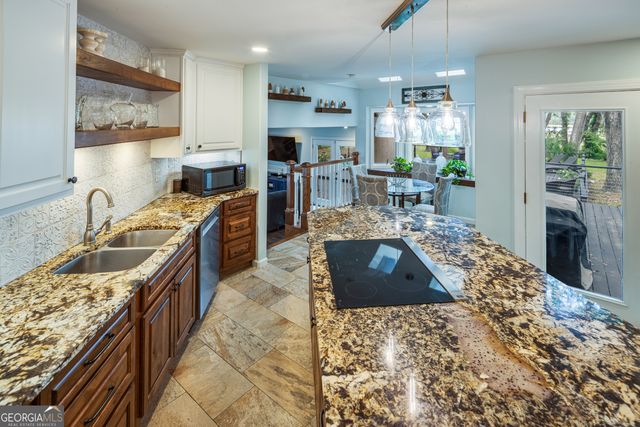 203 Salt Grass Trace, St. Marys, GA 31558