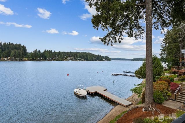 1210 E Mason Lake Drive S, Grapeview, WA 98546