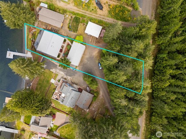 1210 E Mason Lake Drive S, Grapeview, WA 98546