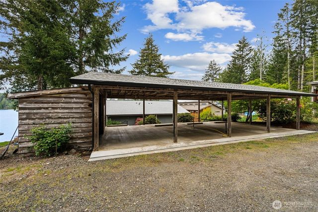 1210 E Mason Lake Drive S, Grapeview, WA 98546