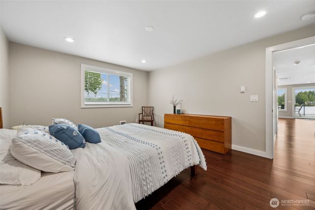 1210 E Mason Lake Drive S, Grapeview, WA 98546
