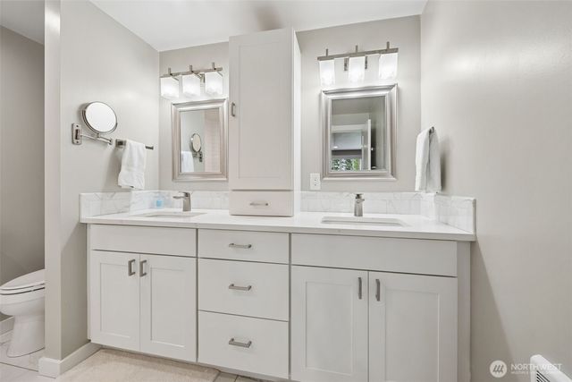 1210 E Mason Lake Drive S, Grapeview, WA 98546